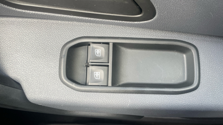 Dacia Duster 1.0 TCe 90 Essential 5dr Petrol Estate